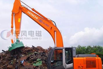 202010277530498167 挖掘机配起重电磁铁